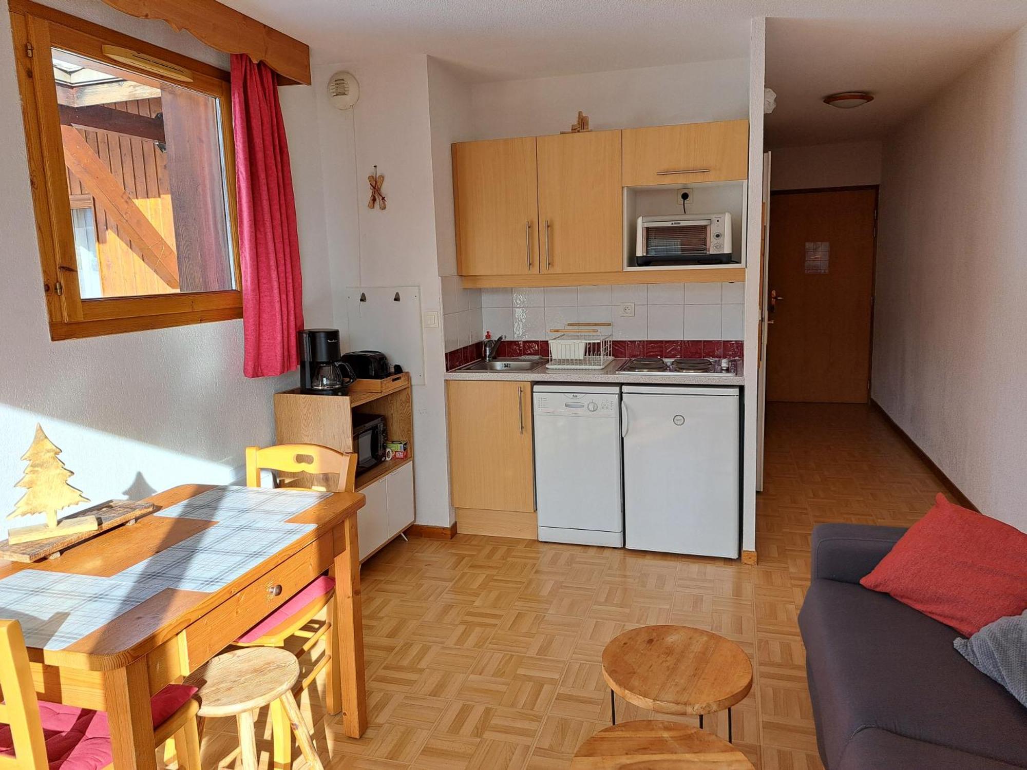 - Appartement Avec Balcon - 2 Personnes بوي-سانت-فينسينت المظهر الخارجي الصورة
