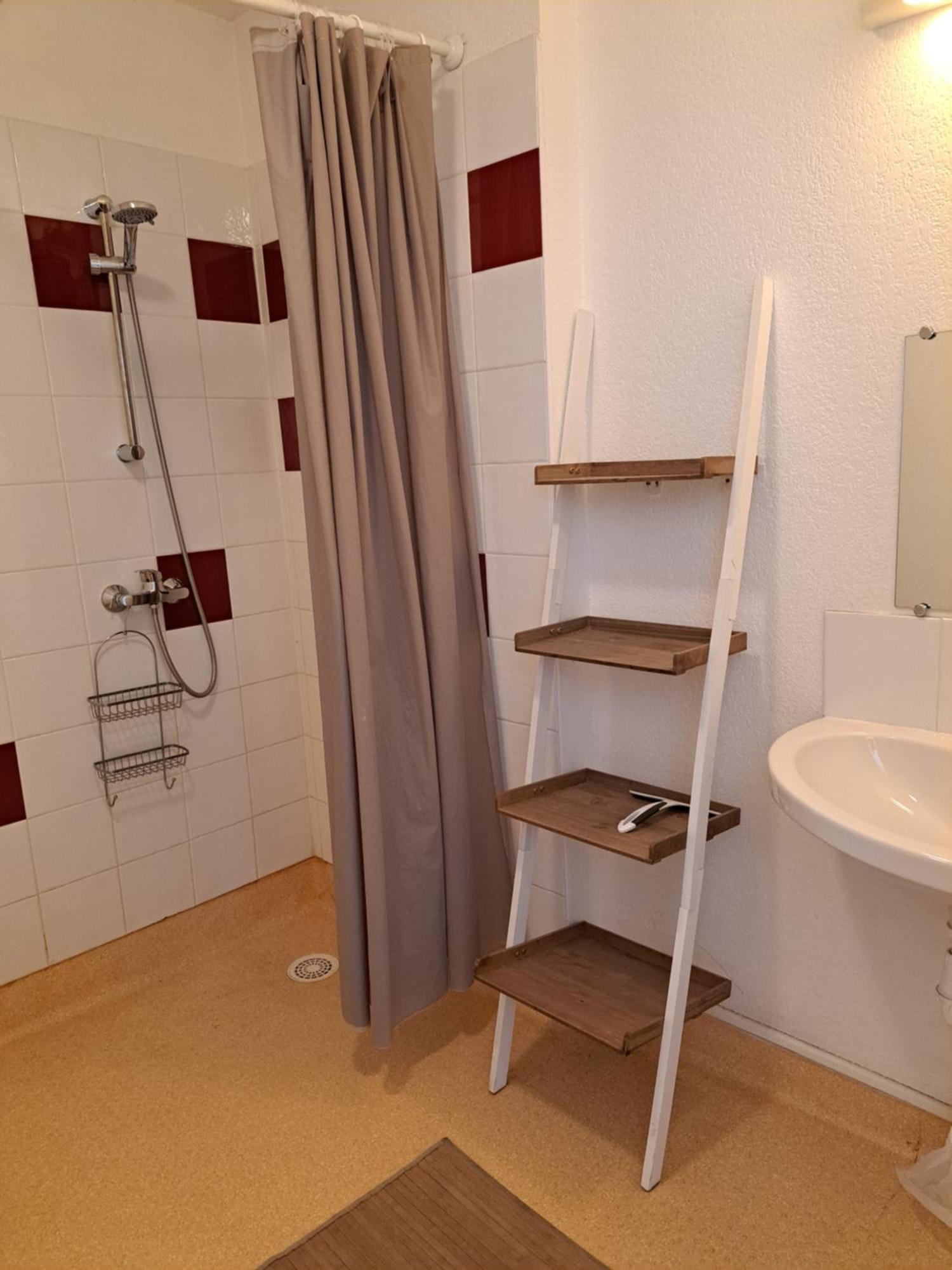- Appartement Avec Balcon - 2 Personnes بوي-سانت-فينسينت المظهر الخارجي الصورة