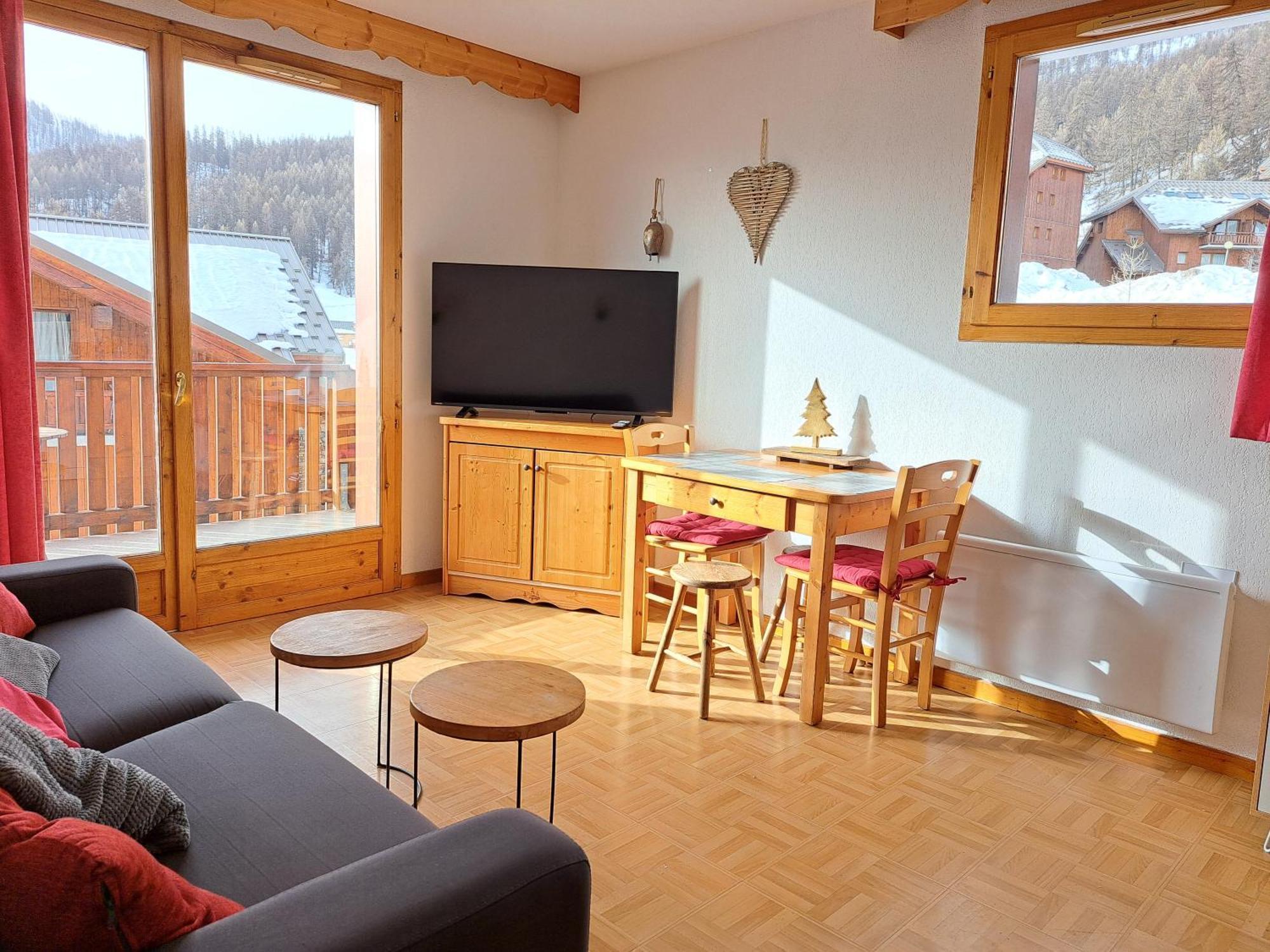 - Appartement Avec Balcon - 2 Personnes بوي-سانت-فينسينت المظهر الخارجي الصورة